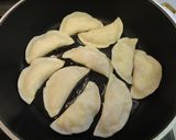 A picture of step 3 of Ham and Cheese in Gyoza Wrappers.
