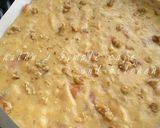 A picture of step 3 of Fall-Colored Persimmon Cake.