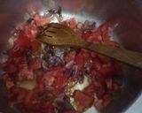 A picture of step 3 of Fried egg scramble.