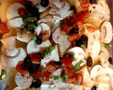 A picture of step 5 of Cheese Poulet with Mushrooms.