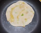 A picture of step 3 of Sattu and green onion paratha.