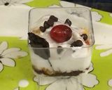 A picture of step 7 of Healthy Breakfast Parfait.