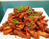 A picture of step 8 of Stir-Fried Pork Belly with Garlic and Chili.