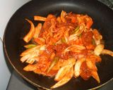A picture of step 4 of Pork and Gochujang Stir-Fry.