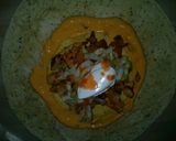 A picture of step 5 of Crunchy chicken taco wrap.