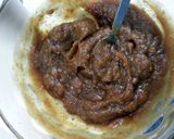 A picture of step 6 of Dates Cake.