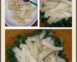 A picture of step 4 of AMIEs PEAR and CHEESE SALAD.
