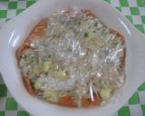 A picture of step 6 of Delicious Cheese and Salmon Chirashizushi.