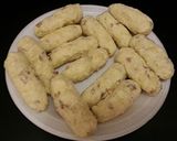 A picture of step 2 of Traditional Italian Potato Croquettes.