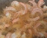 Foto langkah ke 1 dari resep Udang Goreng Mentega Saus Inggris.