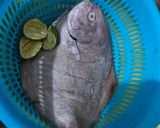 Foto langkah ke 1 dari resep Ikan Tiga Rasa.