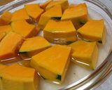 A picture of step 1 of Kabocha Squash Soup - Easy Version.