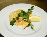 A picture of step 3 of Flounder Meunière.