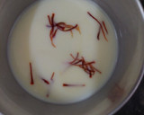 केसर रसमलाई(kesar rasmalai recipe in hindi) रेसिपी चरण 4 फोटो