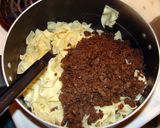 A picture of step 7 of taisen's beef stroganoff.