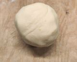 A picture of step 2 of Cassata di Ricotta.