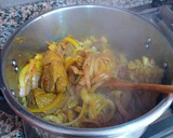 Foto del paso 8 de la receta: Cordero guisado en salsa reducida de dos cebollas con pasas