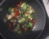 Foto langkah ke 2 dari resep Oseng labu siem ala ala Anak Rantau.