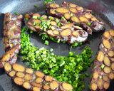 Hình bước làm 2 của món 🌱 Tempeh Đậu Thận Chiên Hành