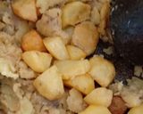 Foto langkah ke 3 dari resep Perkedel kentang.