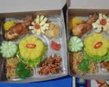 Foto langkah ke 7 dari resep Resep Nasi Kuning Bumbu Lengkap Menu Barikan 17 Agustus.