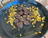 Foto del paso 4 de la receta: Paella de berenjena y morcilla