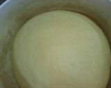 Foto langkah ke 1 dari resep Caterpillar Sausage Bread / Roti Isi Sosis.
