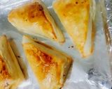 A picture of step 6 of Chicken Puffs.