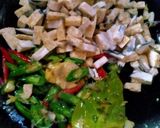 Foto langkah ke 3 dari resep Jangan Lombok Ijo Khas Gunung Kidul.