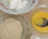 Foto langkah ke 3 dari resep Strawberry Tartlets.