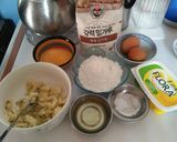 Foto langkah ke 1 dari resep Banana pie no mixer no oven(rice cooker).
