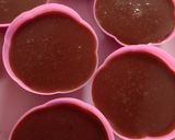 Foto langkah ke 3 dari resep Puding Mawar Coklat.