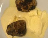 Foto del passaggio 8 della ricetta Polpette di panettone grigliate su gelato di vaniglia