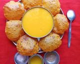 A picture of step 4 of Fresh Mango Juice and Masala Puri.