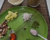 A picture of step 1 of মসলা মুড়ি (Mosla Muri in Bengali).