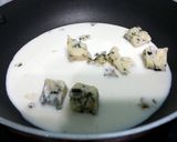 A picture of step 1 of Blue Cheese Sauce.