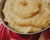 A picture of step 4 of Suji ka halwa.