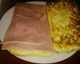 A picture of step 2 of Tex's Chicken & Ham Toastie 🐔🐷🍞.