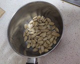 Foto del paso 2 de la receta: Salsa de almendras con albóndigas