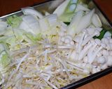 A picture of step 1 of Packed with Sesame Flavor! Easy and Delicious Salt-Chicken Chanko (Sumo Wrestler's Hot Pot).
