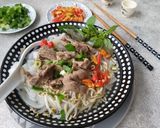 Foto langkah ke 7 dari resep Vietnamese Beef Pho.