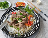 Foto langkah ke 7 dari resep Vietnamese Beef Pho.
