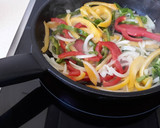 Foto del paso 2 de la receta: Revuelto de pimientos