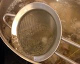 A picture of step 25 of Roast Chicken with Fennel.