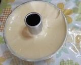 A picture of step 13 of Chiffon Cake with Fresh Pineapple.