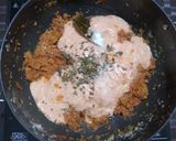 A picture of step 3 of Egg lababdar.