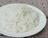 A picture of step 4 of Plain rice.