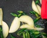 Foto langkah ke 1 dari resep Telur ceplok kecap lombok ijo Mommylicious.