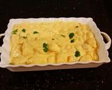 A picture of step 7 of Potatos and Pearl Onions in Romano Cream Sauce.