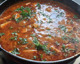 A picture of step 7 of Mutter paneer makhanwala.